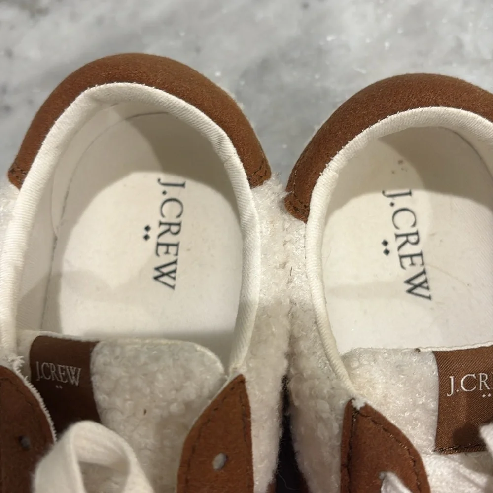 J Crew fun and fleece sneakers ⭐️❤️⭐️size 8 - Picture 2 of 6